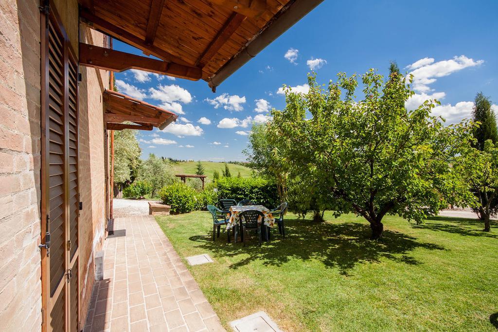 Agriturismo Podere Camollia Costalpino Exterior photo